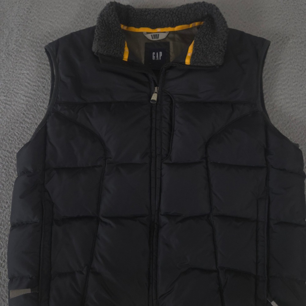 VINTAGE Gap Vest Mens M Black Insulated Puffer Down Fill Sherpa Collar 00s